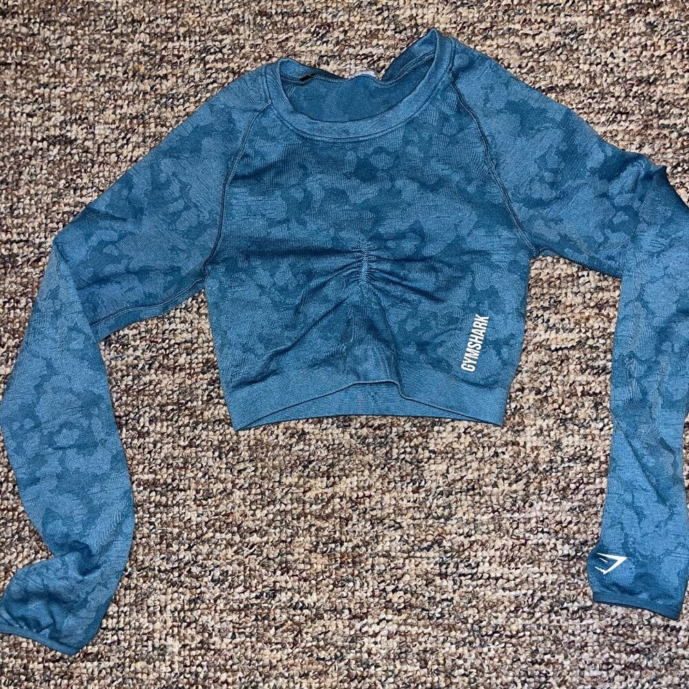 Gymshark Women's Blue Crop-top Size S
